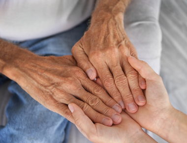 10 Ways to Help Caregivers Cope with Dementia-Related Behavior Changes
